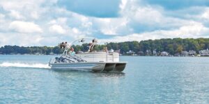Read more about the article Getting Cash for Your Pontoon Boat