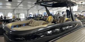 Read more about the article Guide to Buying an Ideal Pontoon Boat